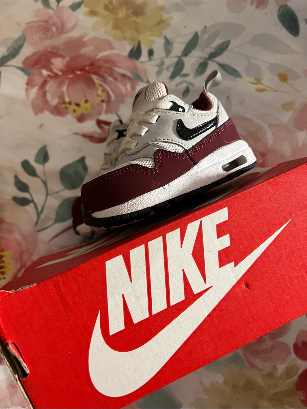 Nike Kids White and Maroon Air Max-Style Sneakers with Black Swoosh